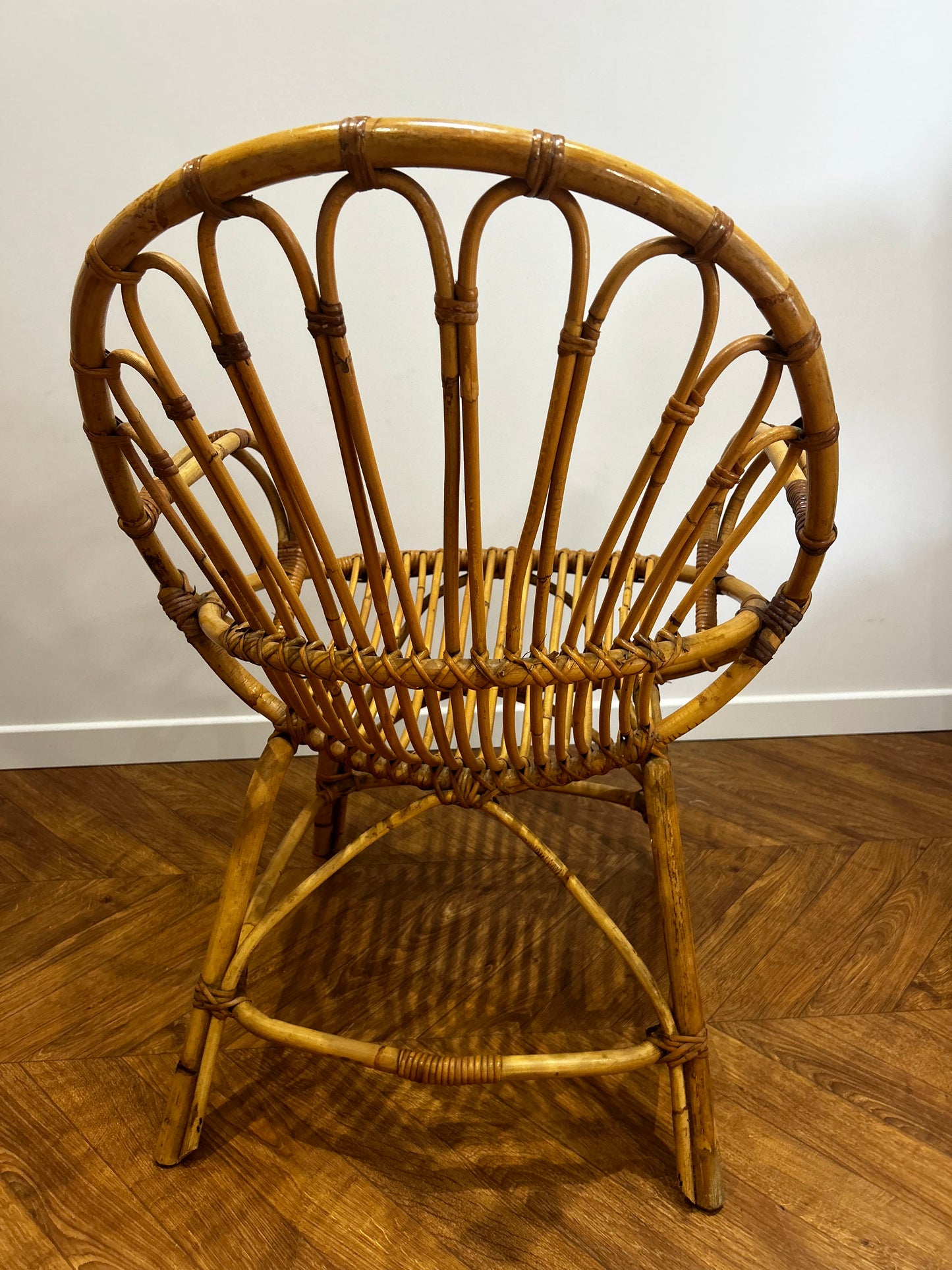 Chaise rotin ancienne