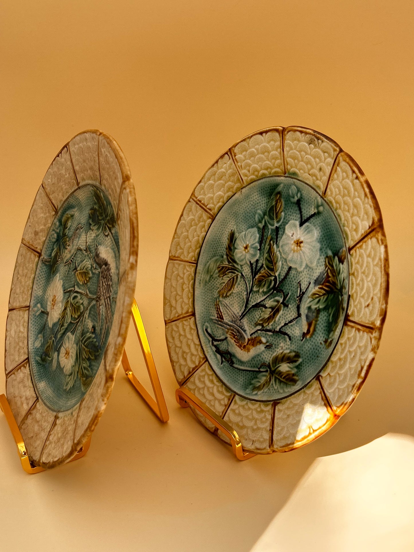 Assiettes anciennes oiseaux