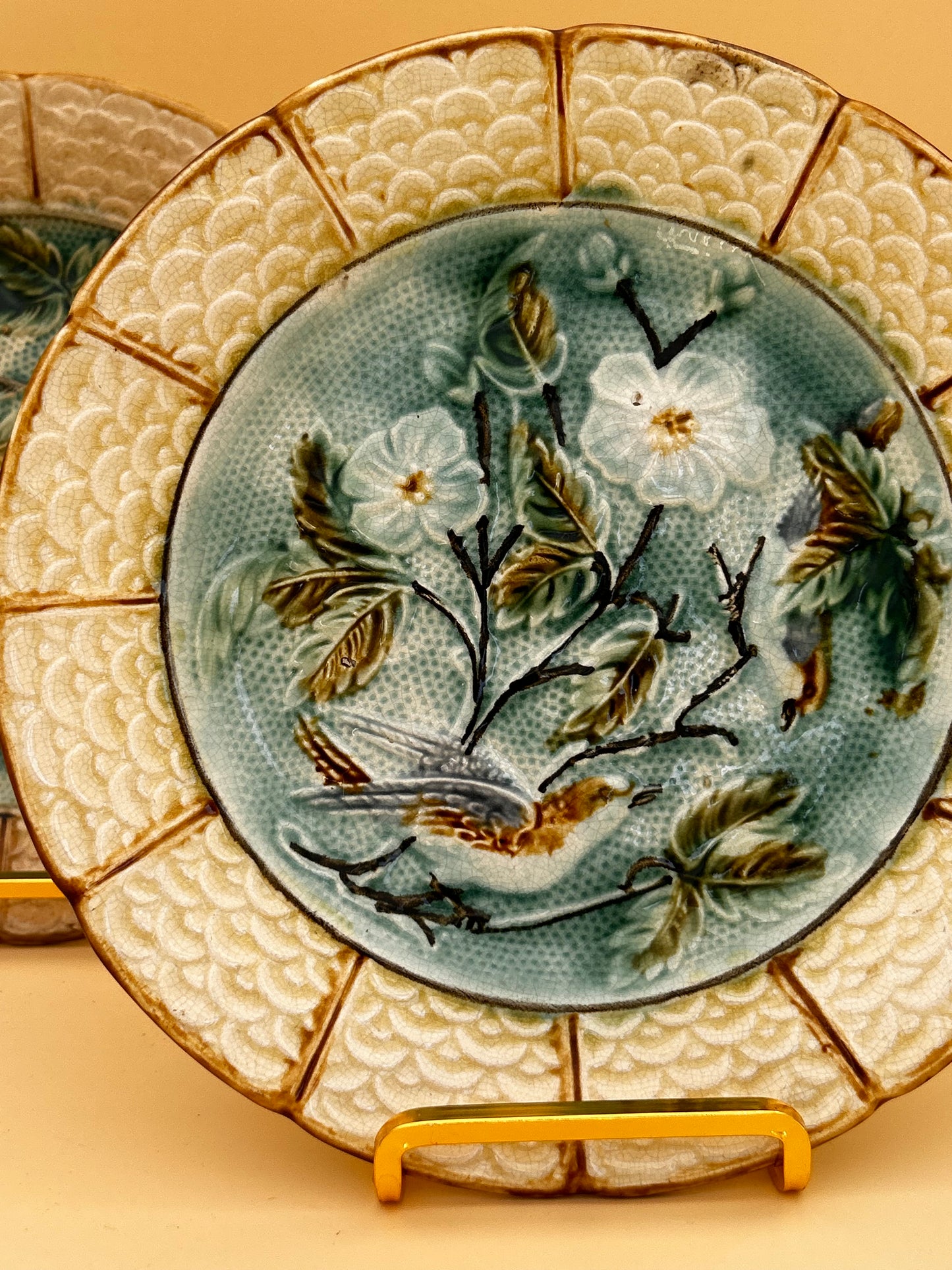 Assiettes anciennes oiseaux