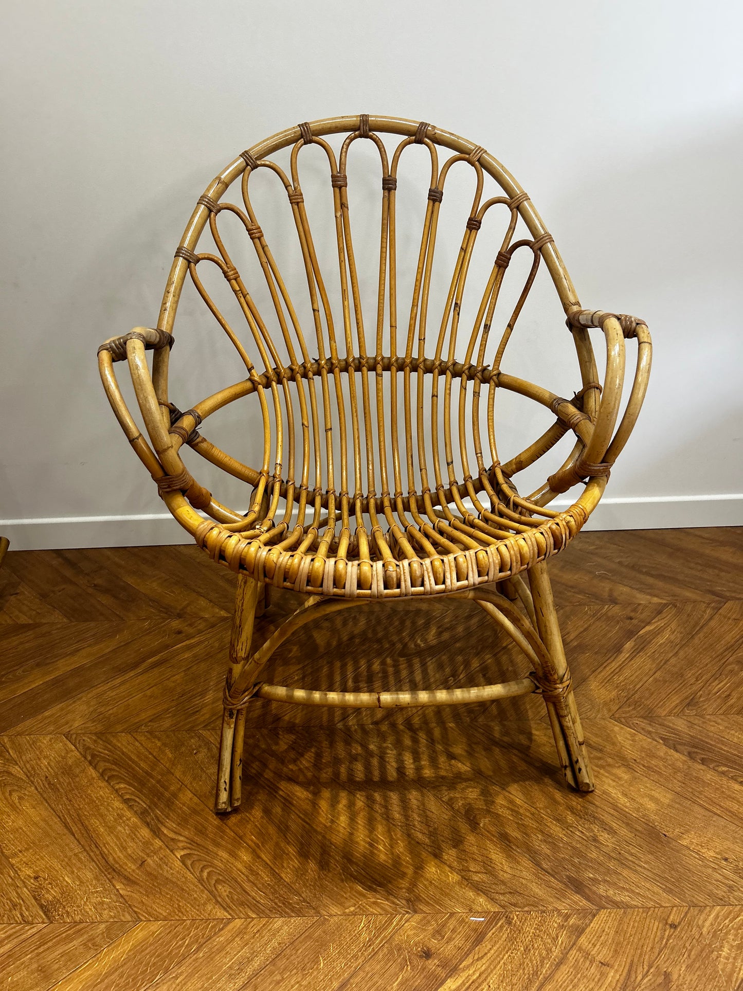Chaise rotin ancienne