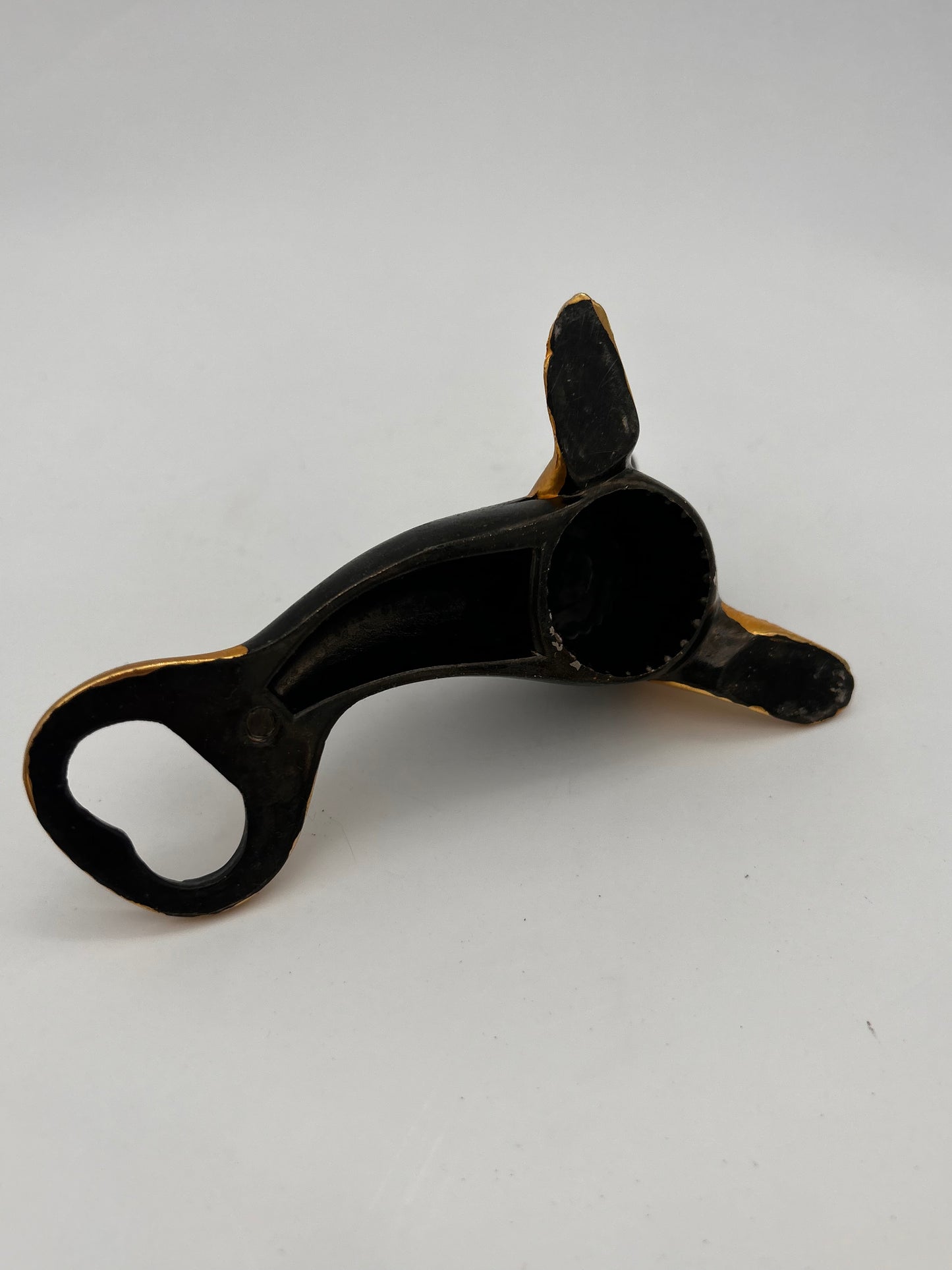 Décapsuleur otarie noir et or