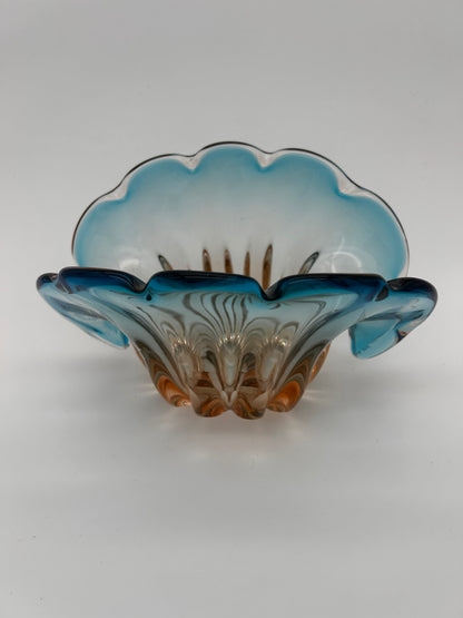 Vide poche Murano forme bénitier bleu
