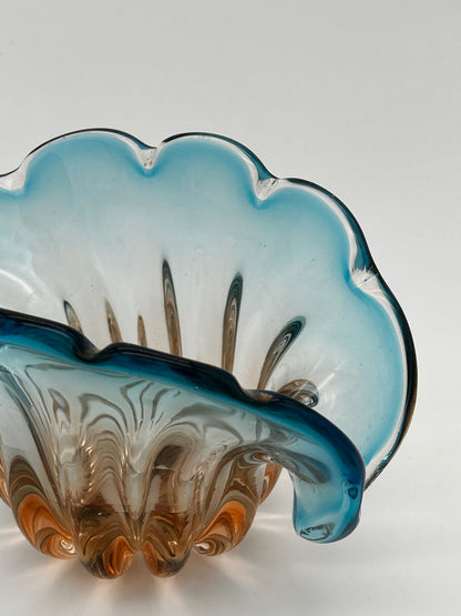 Vide poche Murano forme bénitier bleu
